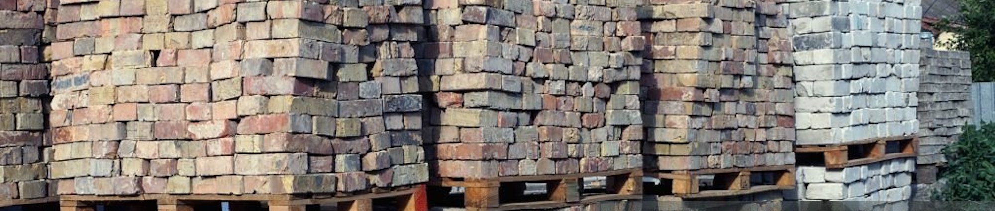 Dunning Stone & Supply Dunning Stone and Supply provides hardscaping and masonry products alon with design, fabrication and trucking services